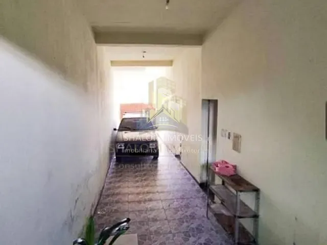 Casa com 204m² 4 quartos e 2 banheiros, à venda, no bairro Parque Xangri-La em Contagem