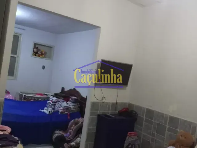 Casa com 1m² 2 quartos e 1 banheiro, à venda, no bairro Santanesia em Piraí