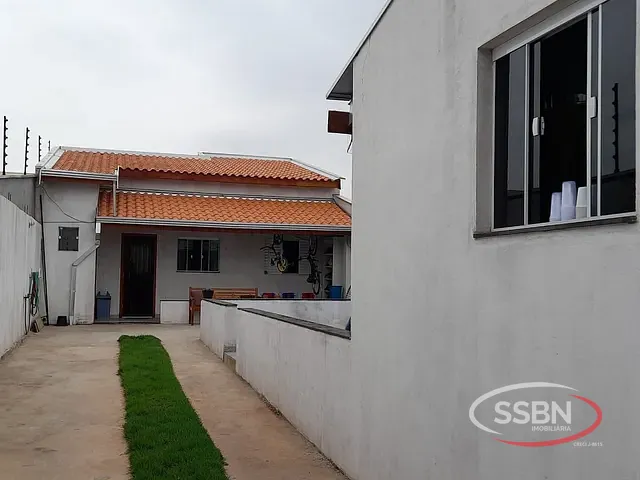 Casa com 200m² 2 quartos e 2 banheiros, à venda, no bairro Jardim dos Lagos em Nova Odessa