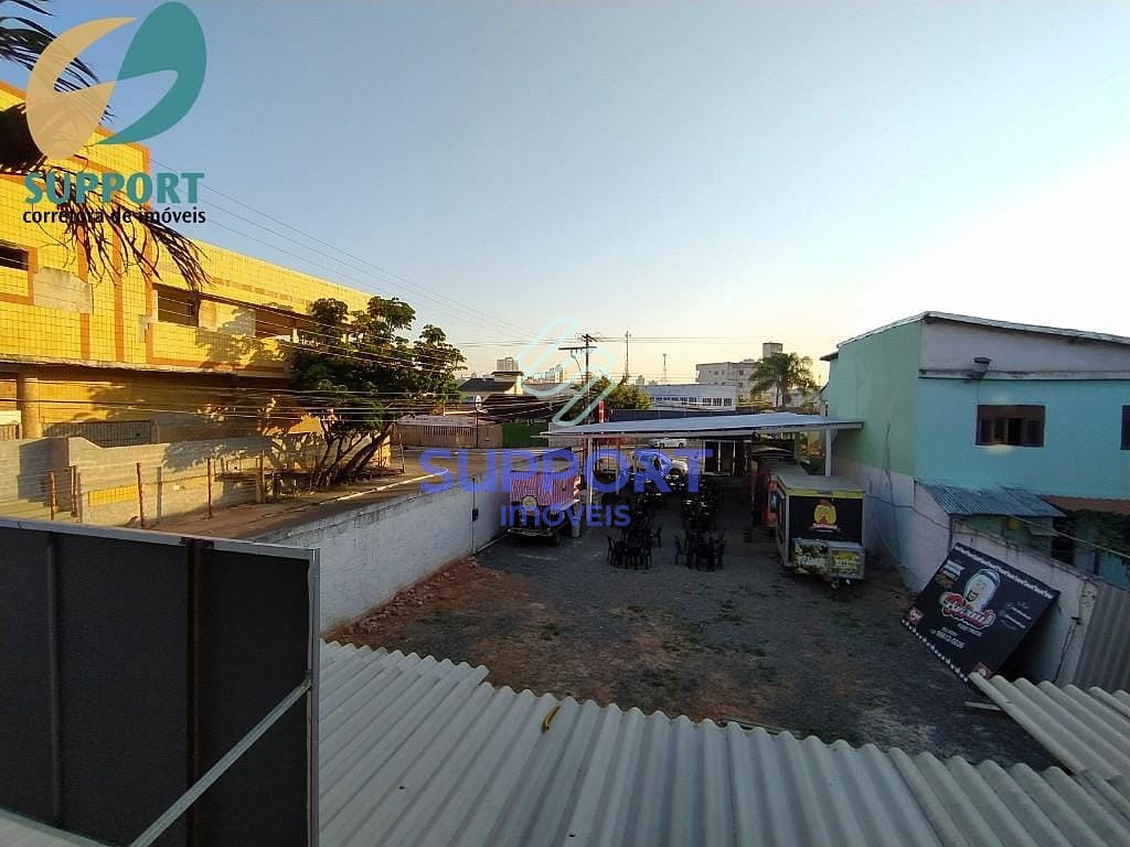 Casa, 10 quartos, 300 m² - Foto 34