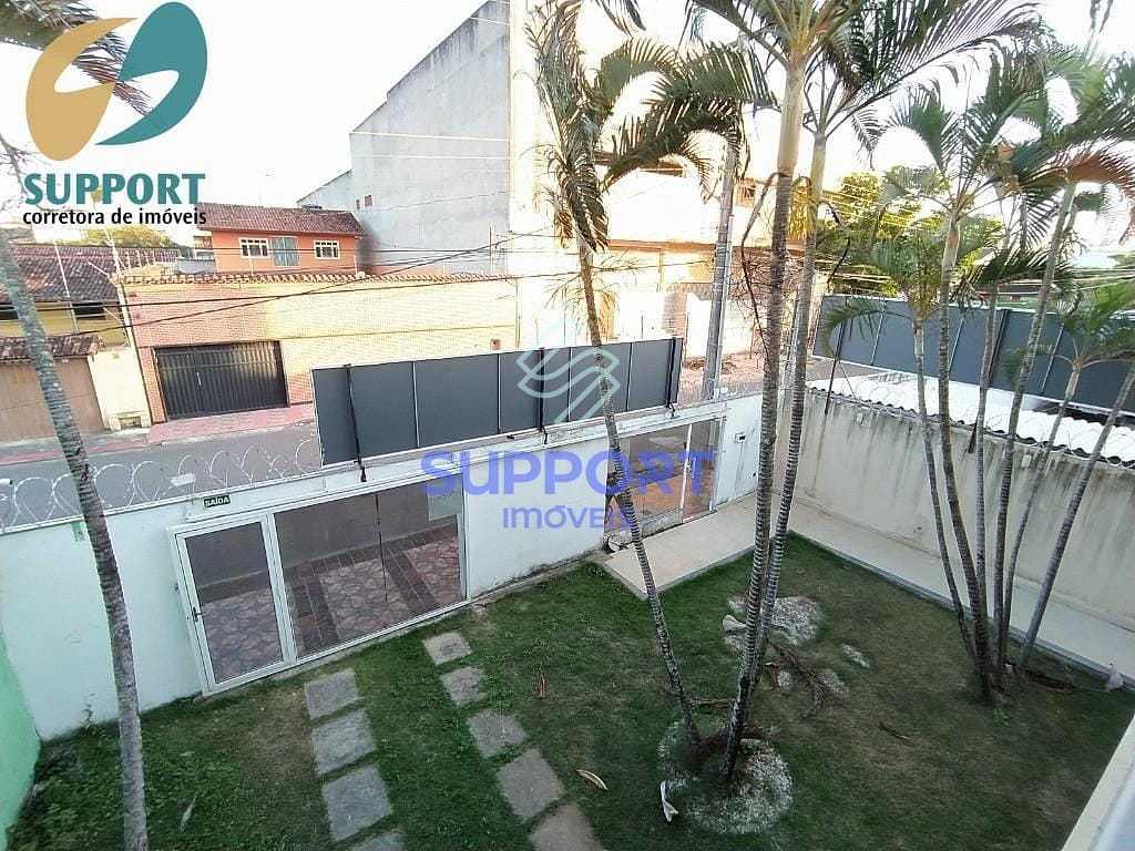 Casa, 10 quartos, 300 m² - Foto 31