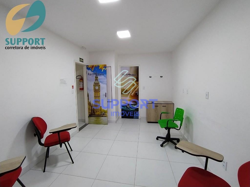 Casa, 10 quartos, 300 m² - Foto 13