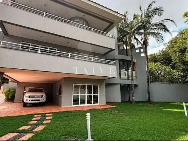 Casa com 832m² 5 quartos e 6 banheiros, à venda, no bairro Gleba Fazenda Palhano em Londrina