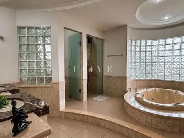 Casa com 832m² 5 quartos e 6 banheiros, à venda, no bairro Gleba Fazenda Palhano em Londrina