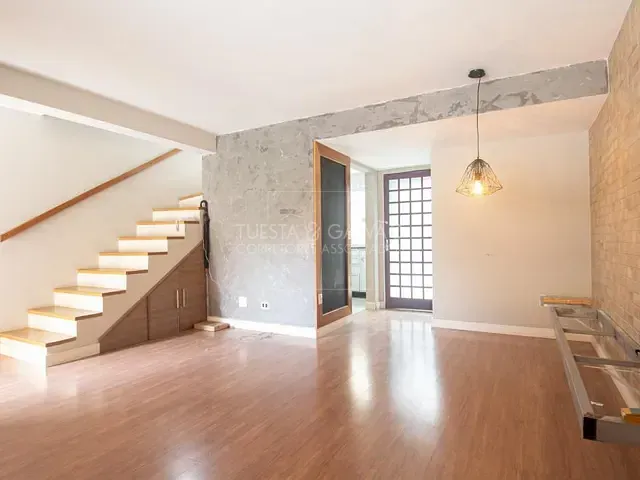 Casa com 78m² 3 quartos e 3 banheiros, à venda, no bairro Uberaba em Curitiba