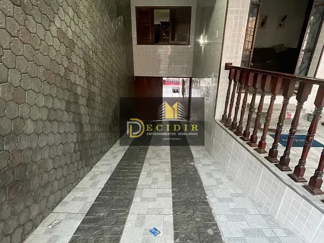 Casa com 225m² 4 quartos e 3 banheiros, à venda, no bairro Vila Mesquita em São Paulo