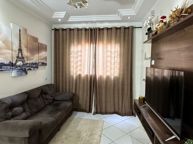 Casa à venda, no bairro Edith Lopes em Cambuí