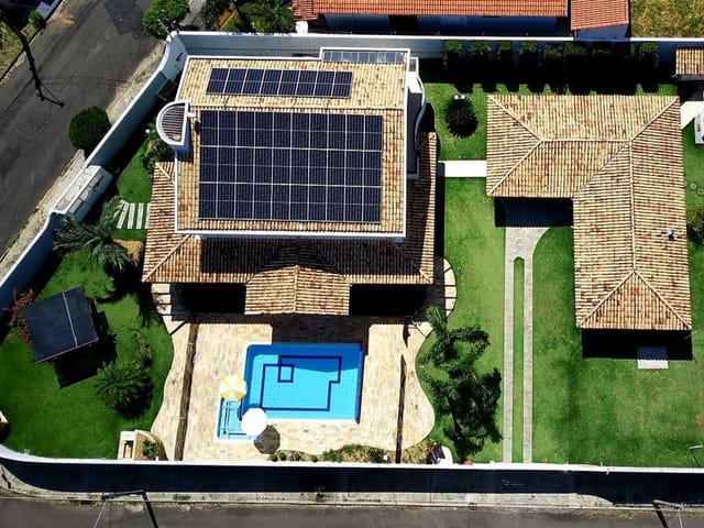 Casa com 1505m² 3 quartos e 7 banheiros, à venda, no bairro Parque Colina da Mantiqueira em São João da Boa Vista