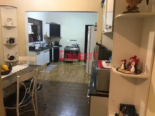 Casa com 253m² 3 quartos e 1 banheiro, à venda, no bairro Vila Virginia em Ribeirão Preto
