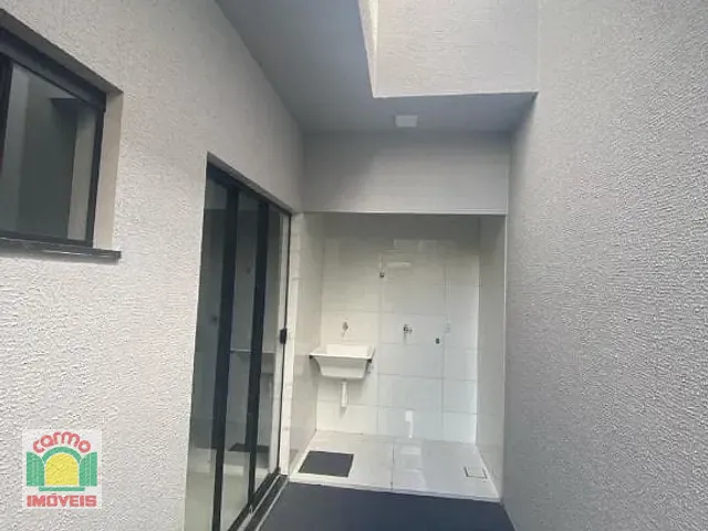 Casa com 150m² 3 quartos e 2 banheiros, à venda, no bairro Loteamento Cerejeiras em Anápolis