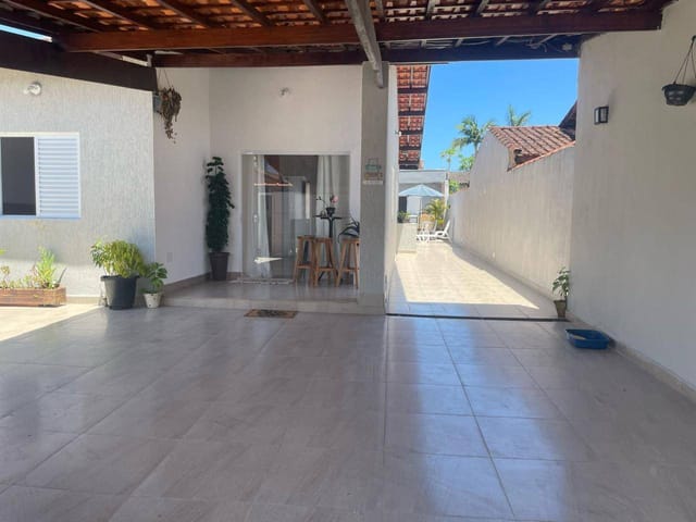 Casa 4 quartos e 2 banheiros, à venda, no bairro Vista Linda em Bertioga