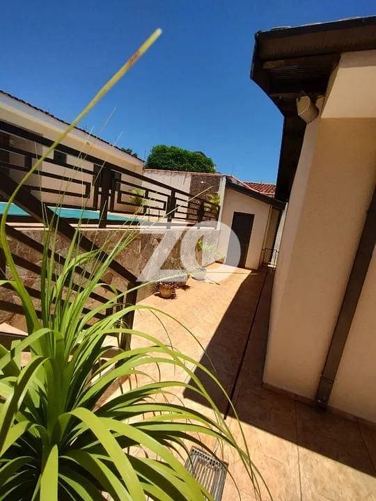 Casa, 3 quartos, 195 m² - Foto 2