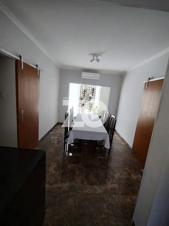 Casa, 3 quartos, 195 m² - Foto 7
