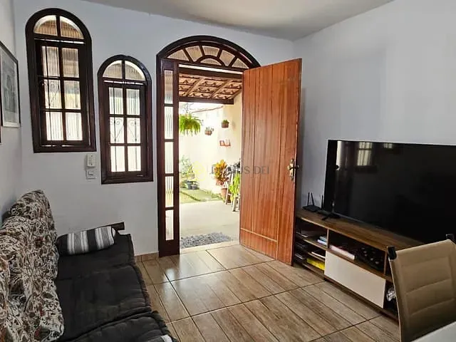 Casa com 140m² 2 quartos e 1 banheiro, à venda, no bairro Morada do Contorno em Resende