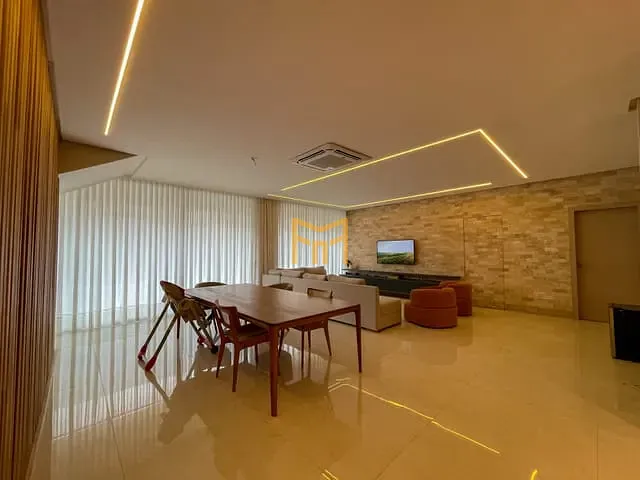 Casa com 450m² 3 quartos e 5 banheiros, à venda ou para alugar, no bairro Parque Verde em Belém