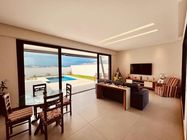 Casa com 506m² 4 quartos e 5 banheiros, à venda ou para alugar, no bairro Condomínio Residencial Alphaville em São José dos Campos