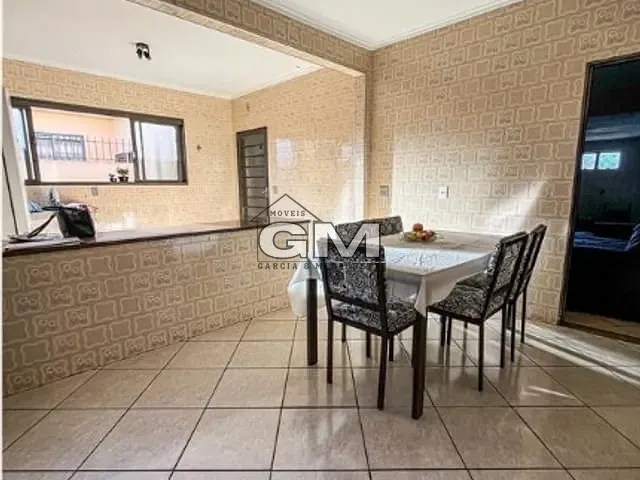 Casa com 176m² 2 quartos e 3 banheiros, à venda, no bairro Campos Elíseos em Ribeirão Preto