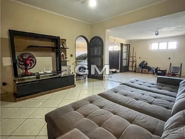 Casa com 176m² 2 quartos e 3 banheiros, à venda, no bairro Campos Elíseos em Ribeirão Preto