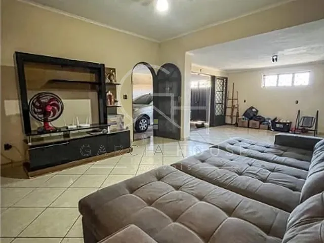 Casa com 176m² 2 quartos e 3 banheiros, à venda, no bairro Campos Elíseos em Ribeirão Preto
