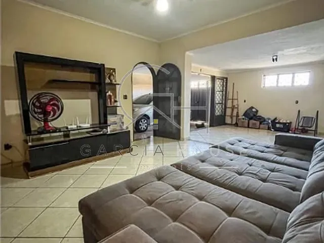 Casa com 176m² 2 quartos e 3 banheiros, à venda, no bairro Campos Elíseos em Ribeirão Preto