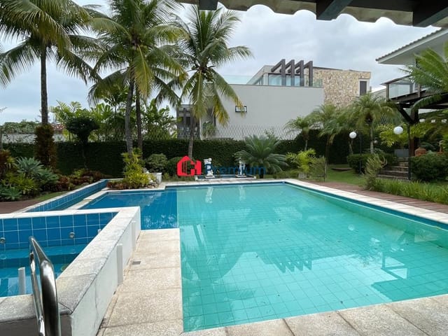 Casa 4 quartos e 9 banheiros, à venda, no bairro Barra da Tijuca em Rio de Janeiro