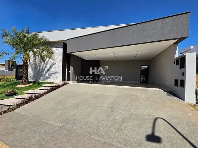Casa com 545m² 4 quartos e 6 banheiros, à venda, no bairro Jardins Itália em Goiânia