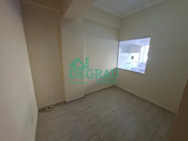 Apartamento 1 quarto e 1 banheiro, para alugar, no bairro Centro em Itapeva