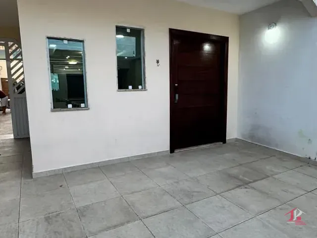 Casa 3 quartos e 2 banheiros, à venda, no bairro Corumba em Itanhaém