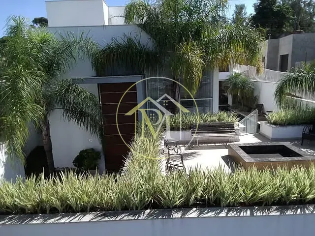 Casa com 587m² 4 quartos e 6 banheiros, à venda, no bairro Alphaville em Votorantim