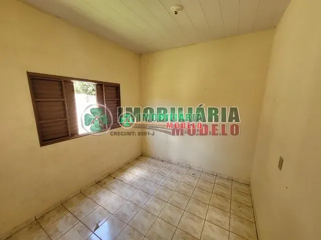 Casa 3 quartos e 1 banheiro, à venda, no bairro Jardim Topical em Canarana
