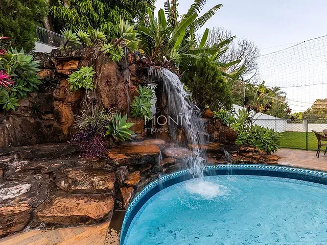 Casa 3 quartos e 7 banheiros, à venda, no bairro Setor Habitacional Vicente Pires - Trecho 3 em Brasília