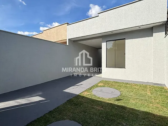 Casa 3 quartos e 2 banheiros, à venda, no bairro Parque Ibirapuera em Aparecida de Goiânia