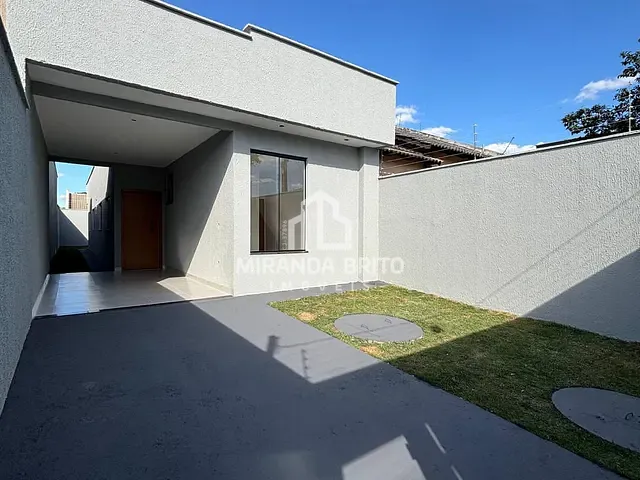 Casa 3 quartos e 2 banheiros, à venda, no bairro Parque Ibirapuera em Aparecida de Goiânia