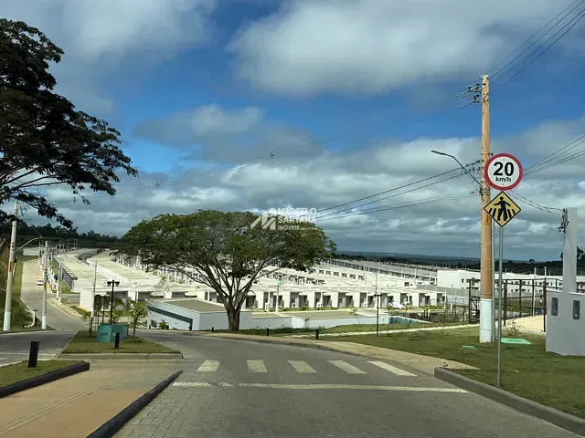 Casa 2 quartos e 2 banheiros, para alugar, no bairro Universidade em Vitória da Conquista