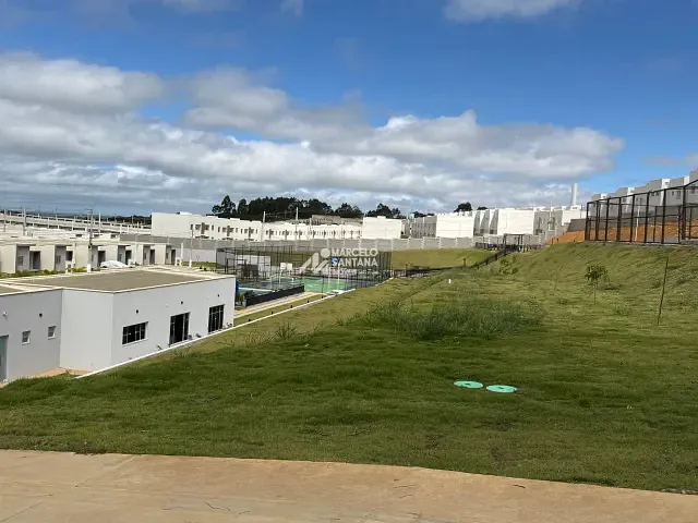 Casa 2 quartos e 2 banheiros, para alugar, no bairro Universidade em Vitória da Conquista