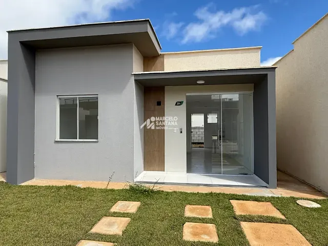 Casa 2 quartos e 2 banheiros, para alugar, no bairro Universidade em Vitória da Conquista