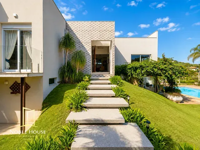 Casa com 967m² 3 quartos e 4 banheiros, à venda, no bairro Marambaia em Vinhedo