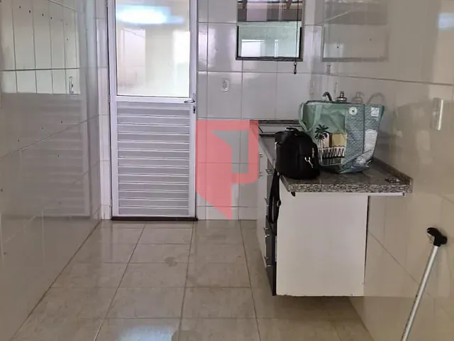 Casa com 90m² 2 quartos e 1 banheiro, à venda, no bairro Sevilha (1ª Seção) em Ribeirão das Neves