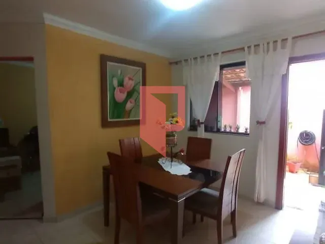 Casa com 90m² 2 quartos e 1 banheiro, à venda, no bairro Sevilha (1ª Seção) em Ribeirão das Neves