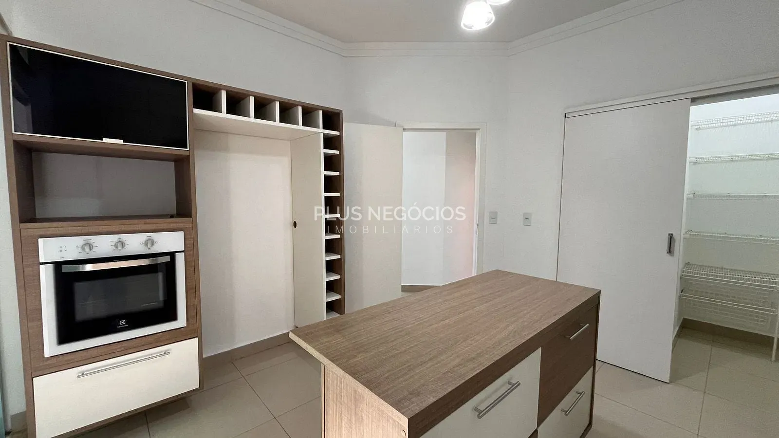 Casa, 3 quartos, 200 m² - Foto 13