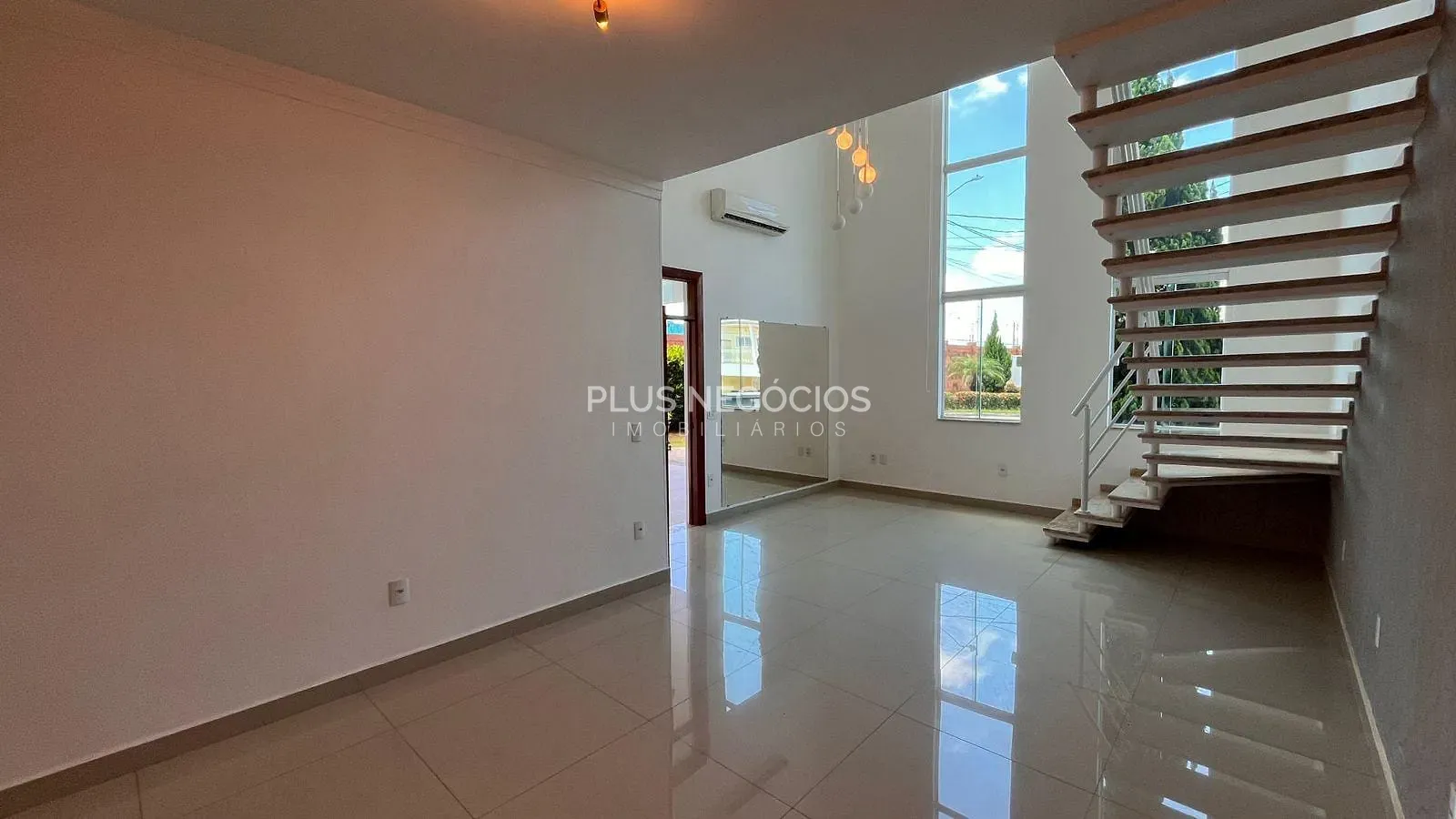 Casa, 3 quartos, 200 m² - Foto 2