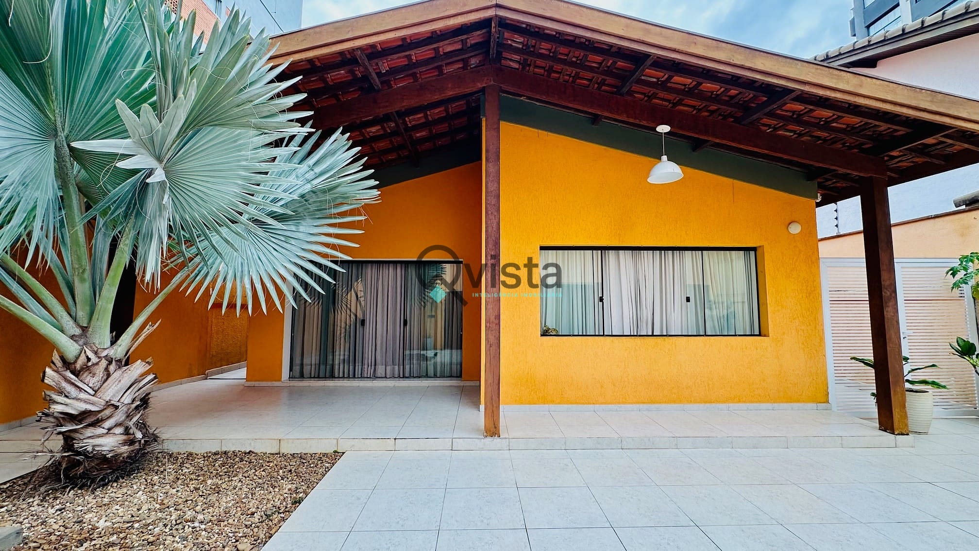 Casa, 4 quartos, 230 m² - Foto 2