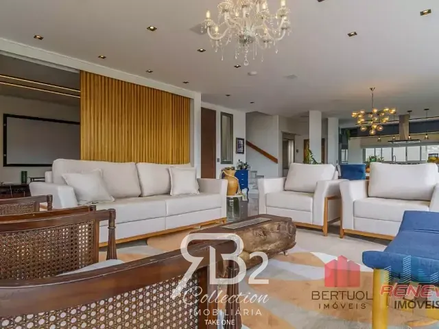 Casa 4 quartos e 8 banheiros, à venda, no bairro Monte Alegre em Vinhedo