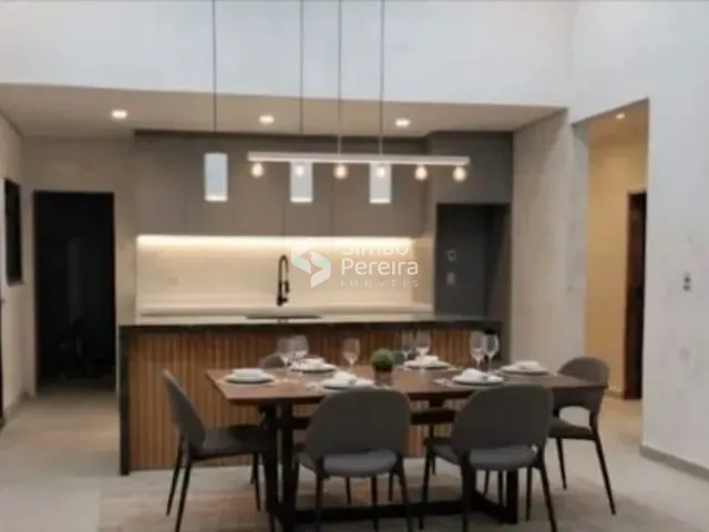 Casa com 192m² 4 quartos e 2 banheiros, à venda, no bairro Salvaterra em Juiz de Fora