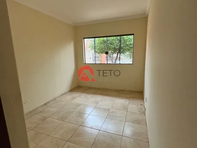 Casa 3 quartos e 3 banheiros, para alugar, no bairro Parque Residencial Cidade Nova em Maringá