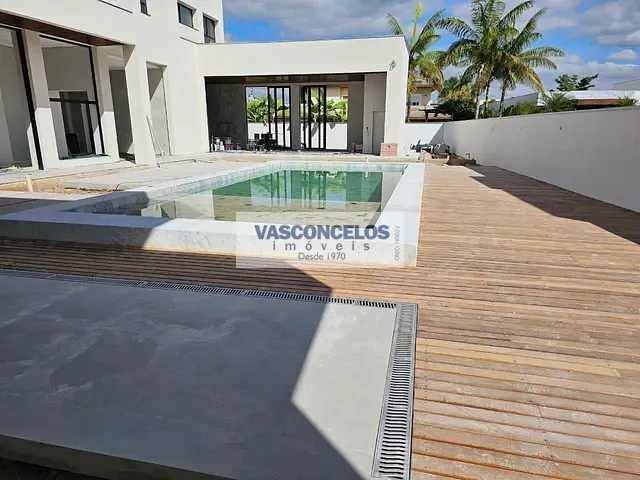 Casa com 1269m² 5 quartos e 7 banheiros, à venda, no bairro Condomínio Chácara Serimbura em São José dos Campos