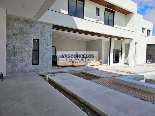 Casa com 1269m² 5 quartos e 7 banheiros, à venda, no bairro Condomínio Chácara Serimbura em São José dos Campos