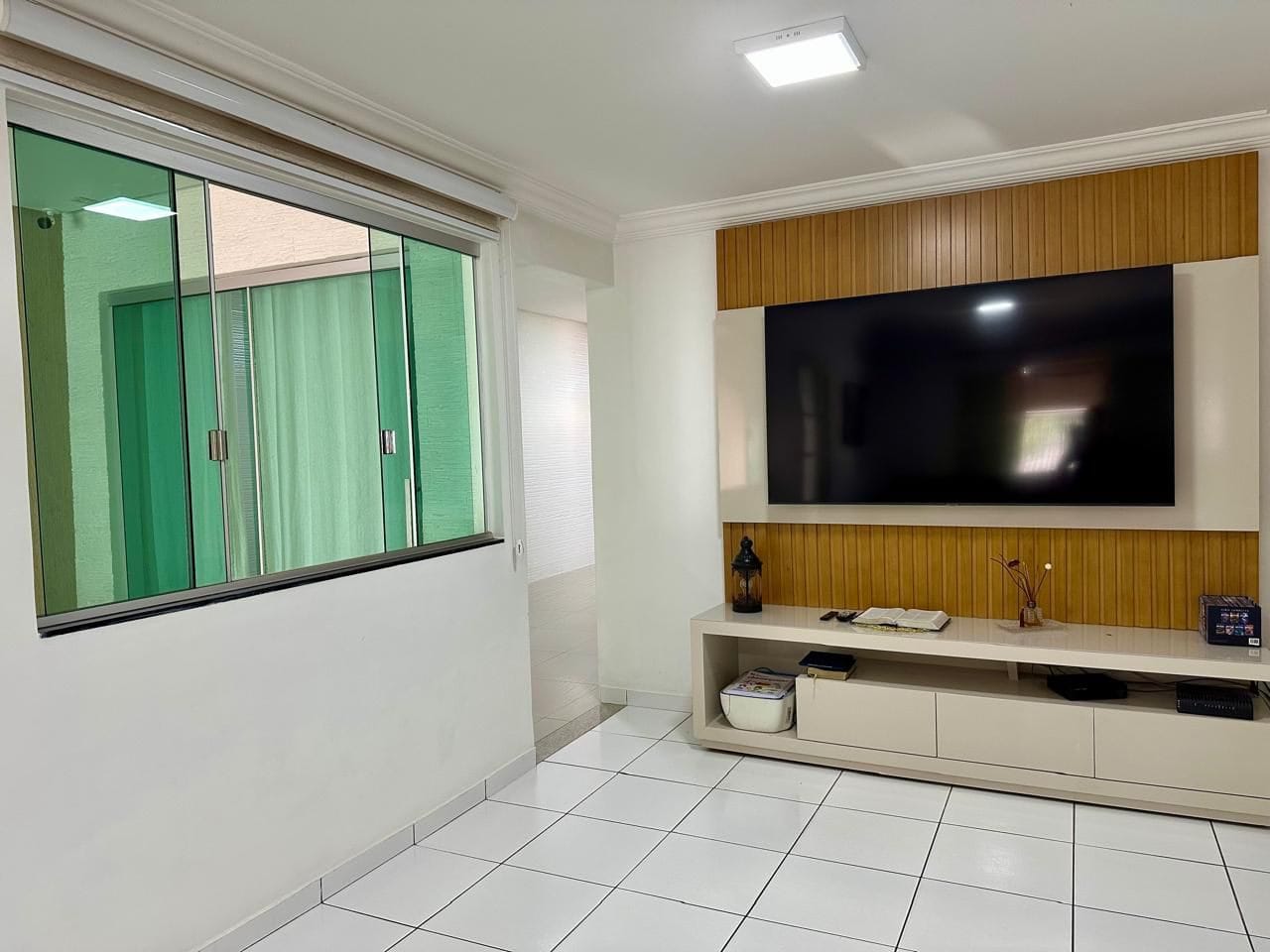 Casa à venda com 3 quartos, 176m² - Foto 4