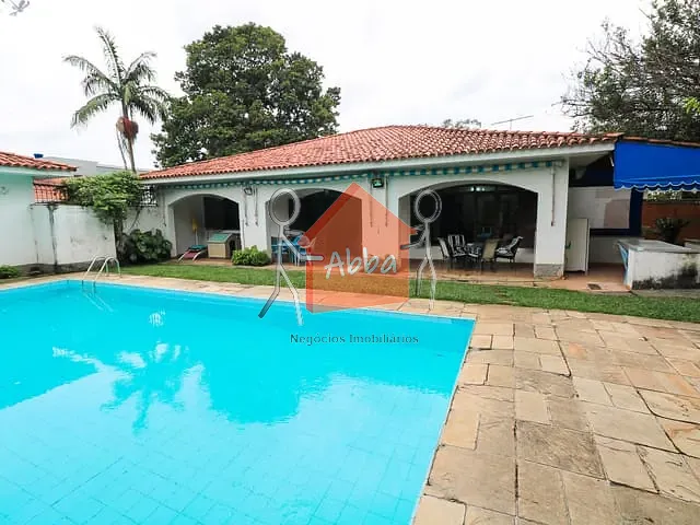 Casa com 1432m² 4 quartos e 6 banheiros, à venda ou para alugar, no bairro Vila Cruzeiro em São Paulo