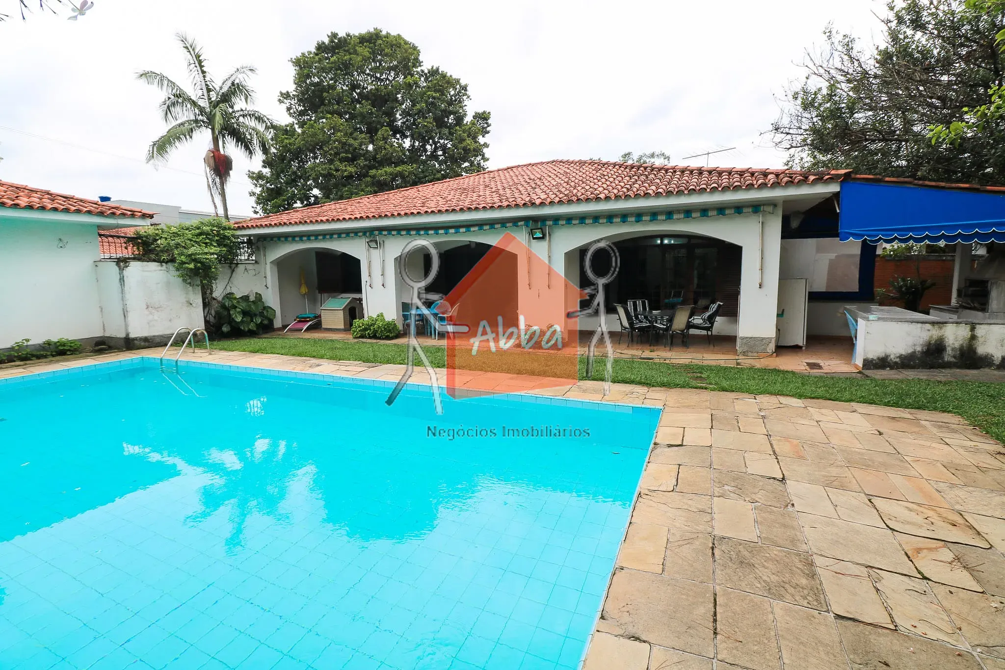 Casa, 4 quartos, 579 m² - Foto 1